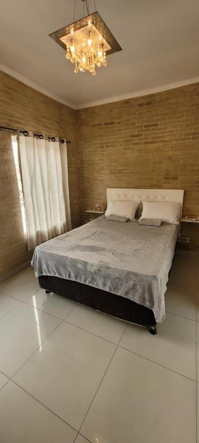 Sobrado 2 Amplo E Confortavel Em Condominio โครุมบา ภายนอก รูปภาพ